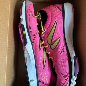 Newton Women's Fate Running Shoes